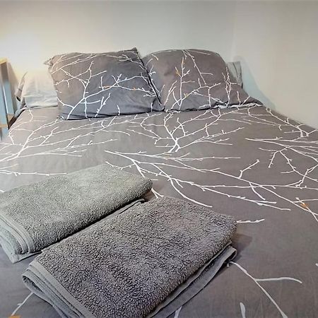 Appartement Au Calme Avec Wifi Лимож Экстерьер фото